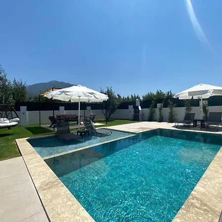 Muestakil Havuzlu * Fethiye